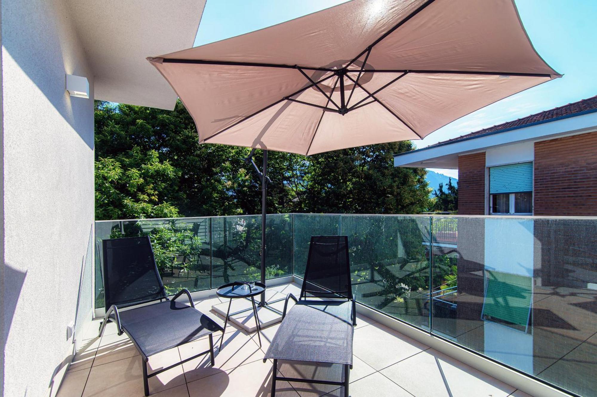 Lario Suite Apartments By Quokka 360 - With Parking Next To Como City Exteriör bild