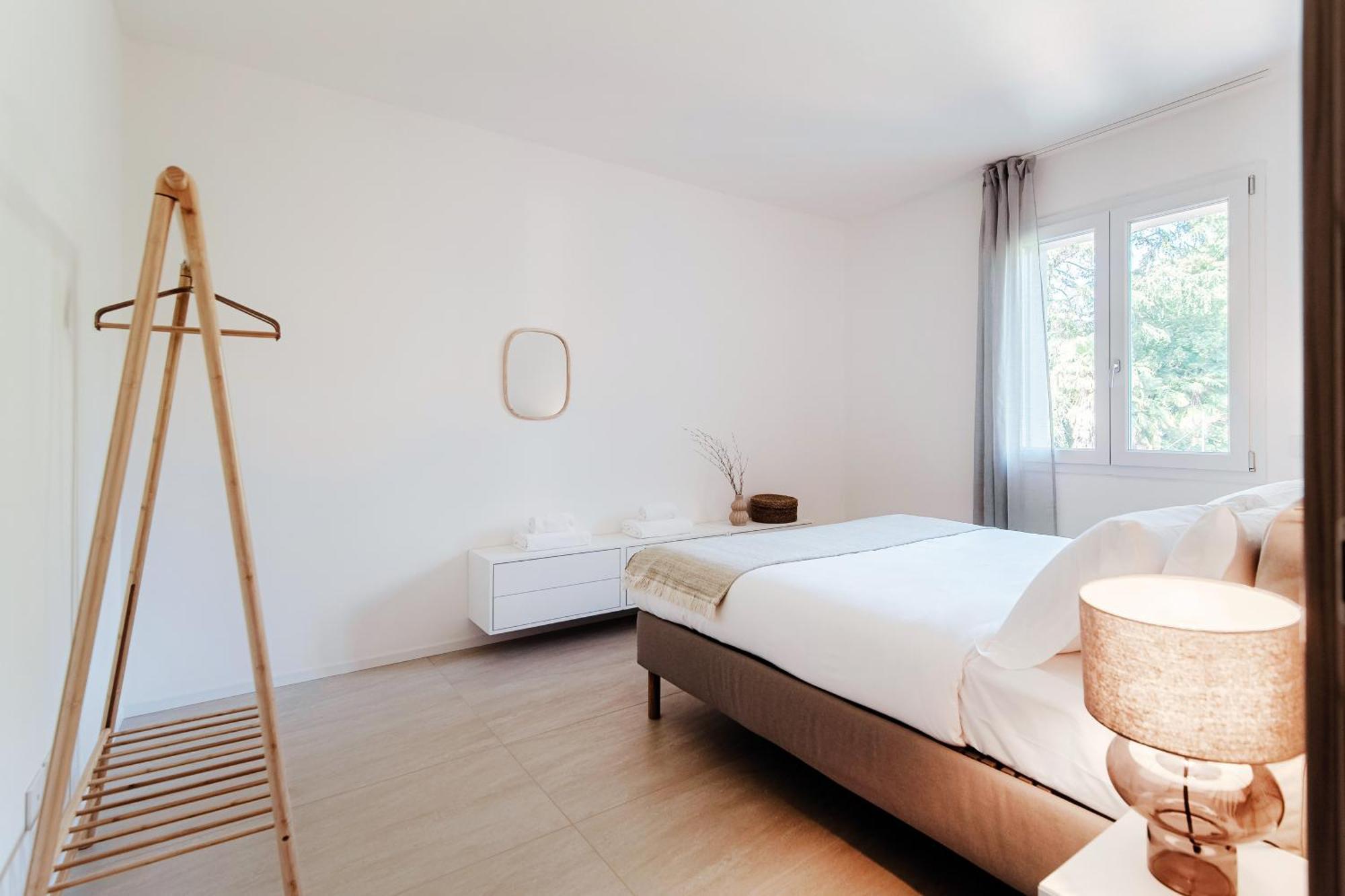 Lario Suite Apartments By Quokka 360 - With Parking Next To Como City Exteriör bild